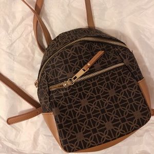 🍒 mini brown backpack 🍒